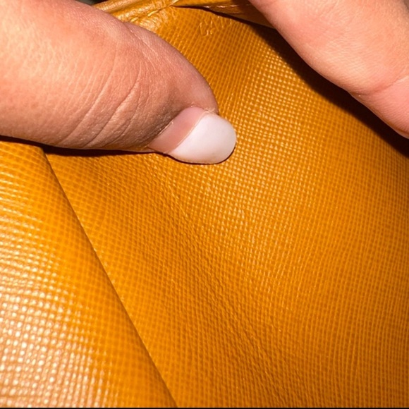 Vintage Louis Vuitton Min Lin Wallet - Picture 7 of 11